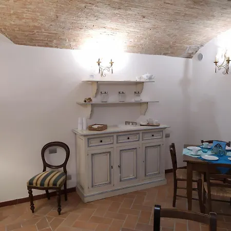 Palazzo Deca Mancini Wellness Gym E Stuzzichini Subbiano
