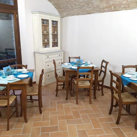 Penzion Palazzo Deca Mancini Wellness Gym E Stuzzichini *