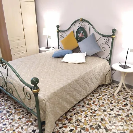 Penzion Palazzo Deca Mancini Wellness Gym E Stuzzichini Subbiano